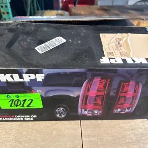 GMC/Chevrolet Tail Light