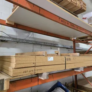 Lift of 4 x 8' x 1/2" Partide Board
 UNRESERVED