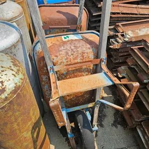 4 Wheelbarrows with Metal Bins