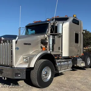 2008 Kenworth T800 semi truck