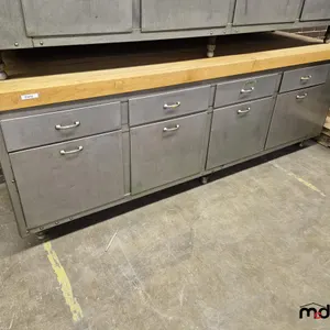99" Work Bench
 UNRESERVED
