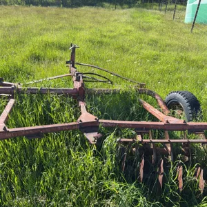 Pull-Type Disc Harrow Agricultural Implement
