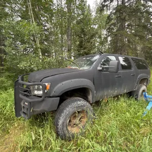 Chevrolet Suburban 4WD SUV, Not Running