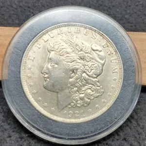 1921 Morgan Dollar AU