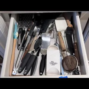 Assorted Kitchen Utensils