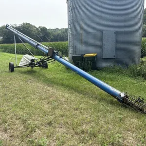 Brandt 850 PTO Grain Aunger & Transport - 8"x50'
