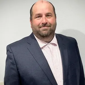 Meet the Auctioneer - Bill