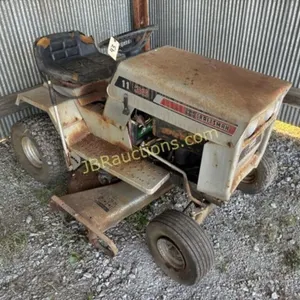 CRAFTSMAN RIDING MOWER AS-IS