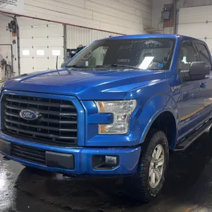 2016  Ford  F-150  XL Super Crew 6.5-ft. Bed 4WD