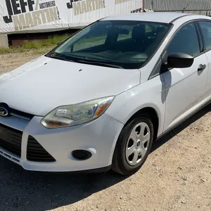 2013 FORD FOCUS VIN: 1FADP3E27DL133745 2WD