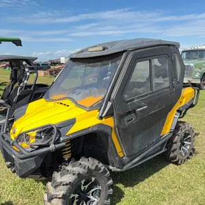 2014 Can am commander 1000 side by side with cab enclosure WATCH VIDEO. (GST 5% & PST 7% charged)
