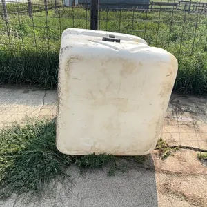 Plastic water tank