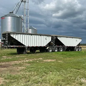 2014 Lode King 28 ft Tri/A Super B-Train Lead Grain Trailer