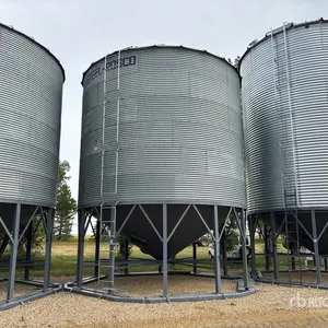 Westeel-Rosco +/- 4400 bu 6 Ring Hopper Grain Bin