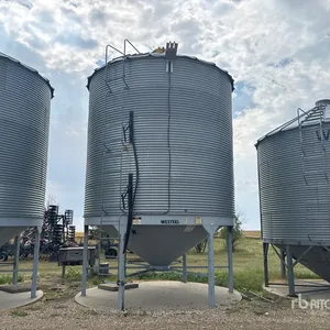 Westeel-Rosco +/- 1830 bu 5 Ring Hopper Grain Bin