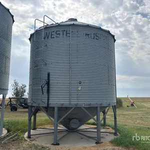 Westeel-Rosco +/- 1530 bu 4 Ring Hopper Grain Bin