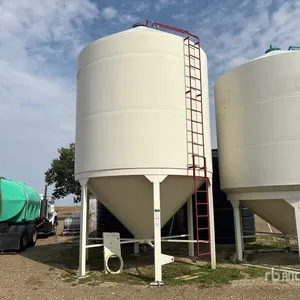 Friesen +/- 1838 bu 3 Ring Fertilizer Hopper Grain Bin