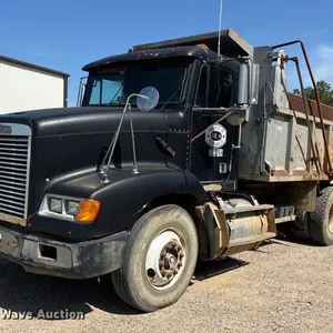 1996 Freightliner FDL112 dump truck