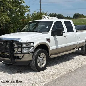 2008 Ford F350 Super Duty Lariat King Ranch Crew Cab pickup truck