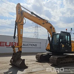 2018 JCB JS131LC 