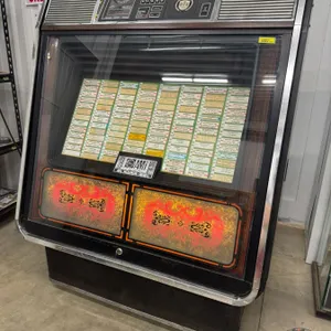 Juke Box : Rowe AMI (Model No. R-85) (Notes : Lights Up : Comes with Records : Not Working : Needs T