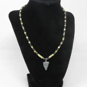 SOAPSTONE ARROWHEAD NECKLACE