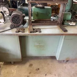 Metal Desk w/Buffer