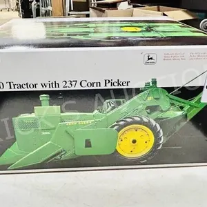 John Deere 4020 Tractor w/ 237 corn picker