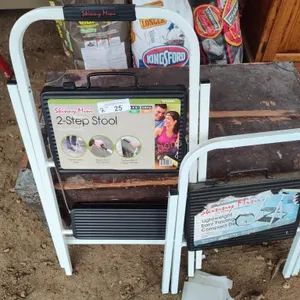 2 step stools