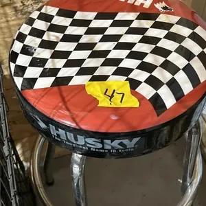 HUSKY BAR STOOL