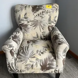 LIVING ROOM CHAIR