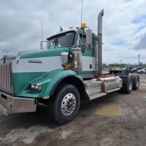 2009 Kenworth T800 Hiway Tractor - Day Cab - Heavy