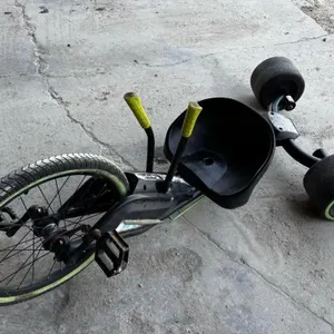 Vintage 3 Wheel Drift cart bike