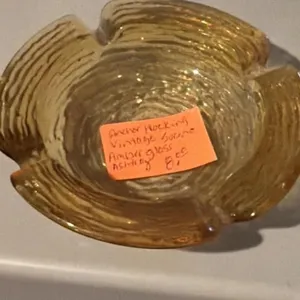 Vintage ass tray
