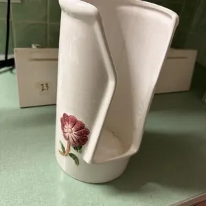 Ceramic toilet paper holder
