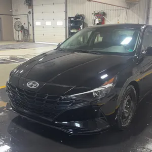 2022  Hyundai  ELANTRA  Preferred 4dr Sedan CVT