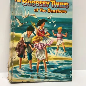 The Bobbsey Twins at the Seashore by Laura Lee Hope, Whitman Publishing, 1950/1954 Edition, Illustra