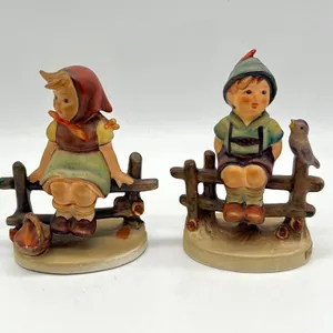 Hummel Goebel "Wayside Harmony" Figurine