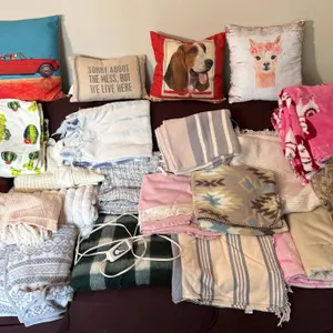 Throw Blankets and Decorative Items