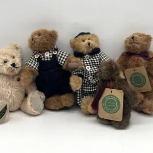 4 Boyd’s Bears Collectibles