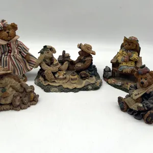 Boyds Bears & Friends Figurine Set