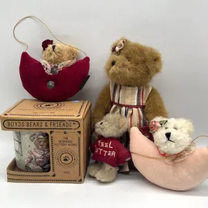 Boyds Bears & Friends Plush Lot with Mug