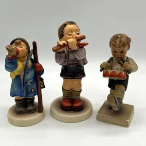 Goebel Hummel Figurines Trio
