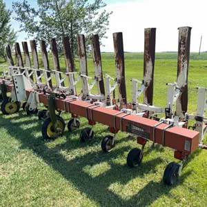 Tebben 12R22 3pt row crop cultivator