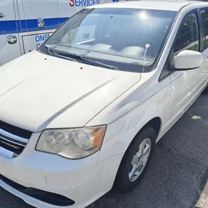 2013 Dodge Grand Caravan Mini-Van