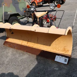 Fisher 8' Minute Mount Plow