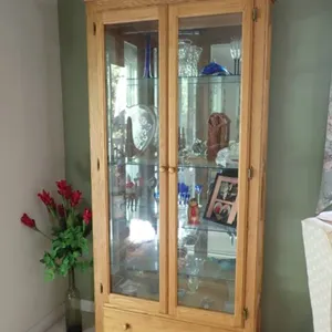 Mirrored Cabinet
