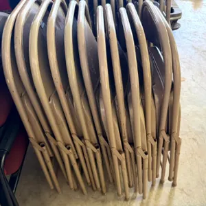 12 Matching Metal Folding Chairs