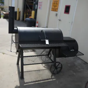 Side Fire Smoker and BBQ Pit