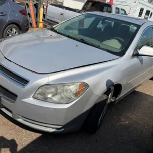 2009 Chevrolet Malibu - White